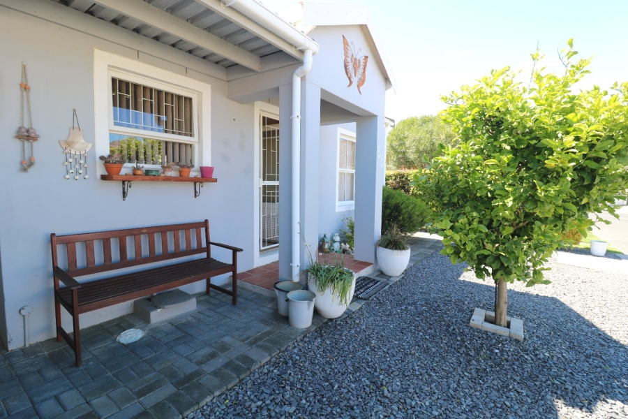 2 Bedroom Property for Sale in Onverwacht Western Cape